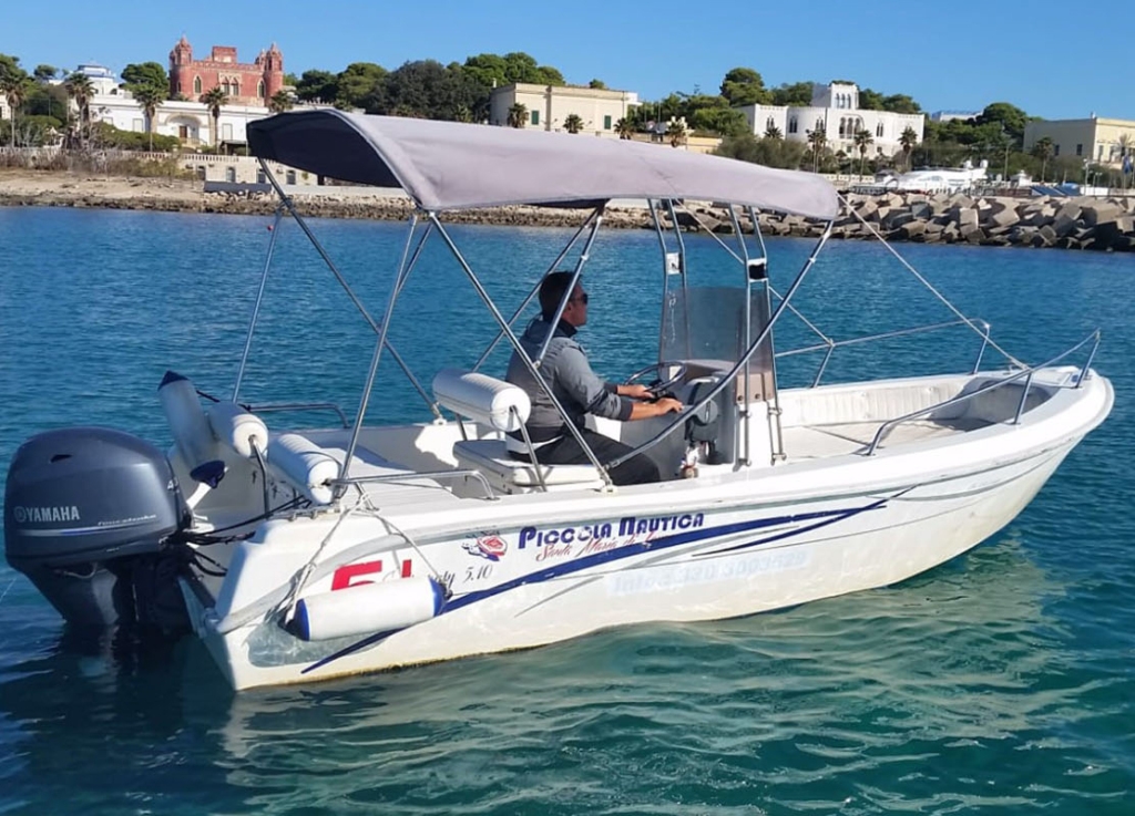 rental boats salento