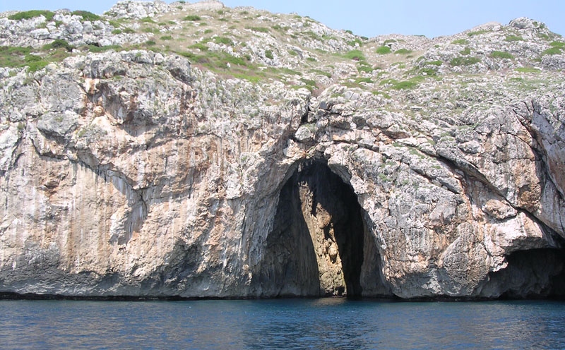 escursioni alle grotte santa maria di leuca